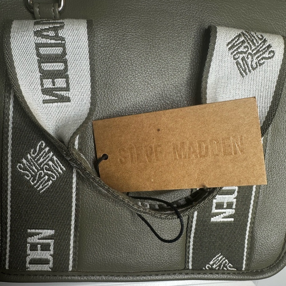 NWT Steve Madden BWebber Olive Green Tote Crossbody Bag - Picture 3 of 10